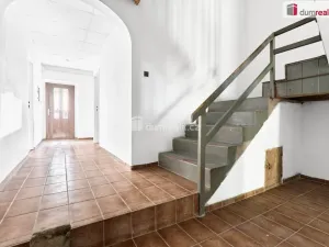 Prodej rodinného domu, Bečov nad Teplou, nám. 5. května, 246 m2
