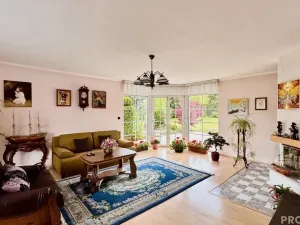 Prodej rodinného domu, Psáry, Pod Vápenkou, 226 m2