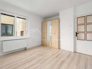 Prodej bytu 3+1, Oráčov, 73 m2
