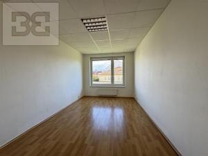 Pronájem bytu 3+kk, Brno, Kosmova, 76 m2