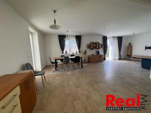 Prodej rodinného domu, Olomučany, 290 m2