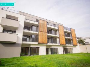 Pronájem garážového stání, Olomouc - Nové Sady, 32 m2