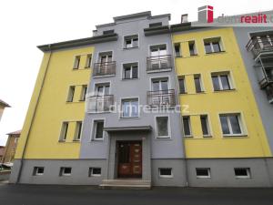 Prodej bytu 3+1, Ostrov, Klínovecká, 77 m2