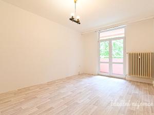 Pronájem bytu 1+1, Brno - Lesná, Halasovo náměstí, 29 m2