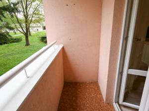 Pronájem bytu 1+1, Brno - Lesná, Halasovo náměstí, 29 m2