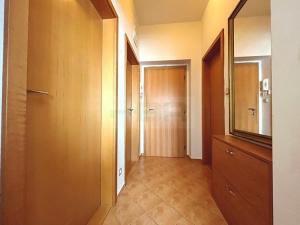 Pronájem bytu 2+1, Praha - Libeň, Na stráži, 60 m2