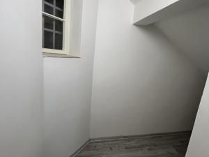 Pronájem bytu 2+1, Brno, Alešova, 69 m2