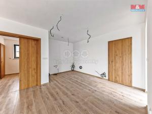 Prodej rodinného domu, Vřesník, 256 m2
