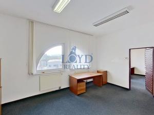 Pronájem kanceláře, Karlovy Vary - Stará Role, Závodu míru, 154 m2