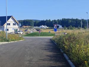 Prodej pozemku pro bydlení, Kolová, 1025 m2