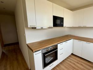 Pronájem bytu 3+1, Nová Bystřice, K. H. Borovského, 61 m2