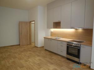 Pronájem bytu 2+kk, Adamov, Nádražní, 51 m2