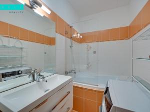 Pronájem bytu 2+kk, Olomouc - Povel, Peškova, 52 m2