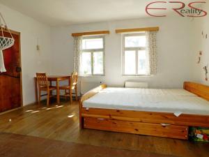 Prodej rodinného domu, Libáň - Zliv, 440 m2