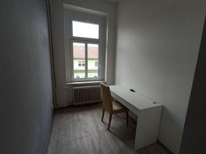 Prodej bytu 2+1, Teplice, Jankovcova, 80 m2