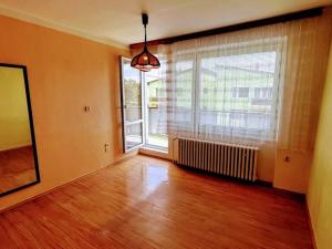 Prodej bytu 3+1, Brňany, 77 m2