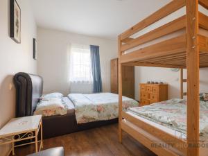 Prodej ubytování, Znojmo - Kasárna, 991 m2