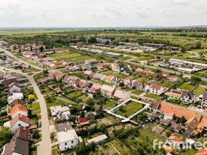 Prodej pozemku pro bydlení, Mikulčice, 692 m2
