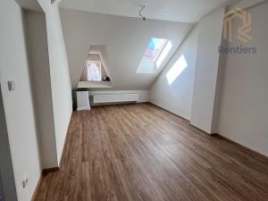 Pronájem bytu 4+1, Praha - Smíchov, Lesnická, 120 m2