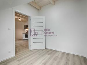 Pronájem bytu 2+kk, Jindřichův Hradec, 49 m2