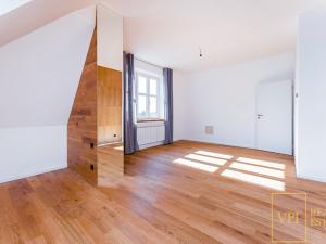 Prodej rodinného domu, Hlinsko, Adámkova třída, 215 m2