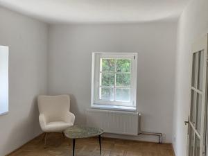 Prodej bytu 2+kk, Holubice, Za Dvorem, 37 m2