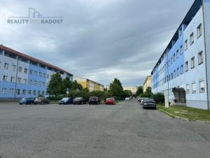 Prodej bytu 2+1, Milovice, Topolová, 69 m2