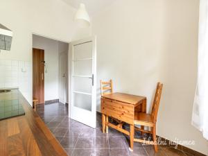 Pronájem bytu 1+1, Praha - Vršovice, Jakutská, 35 m2