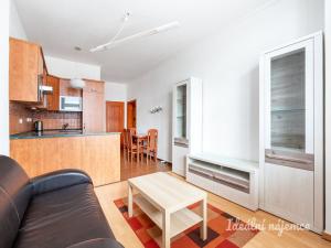 Pronájem bytu 2+kk, Praha - Vinohrady, Lucemburská, 55 m2