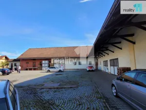 Prodej výrobních prostor, Hradec Králové - Plotiště nad Labem, U Sokola, 1350 m2