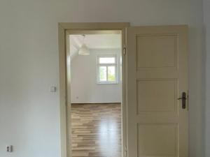 Pronájem bytu 3+1, Liberec - Liberec V-Kristiánov, Sadová, 100 m2