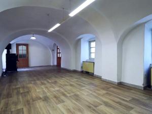 Pronájem obchodního prostoru, Sušice, Klostermannova, 80 m2