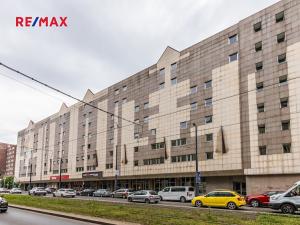 Prodej bytu 3+kk, Praha - Vršovice, Vršovická, 95 m2