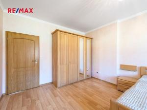 Prodej bytu 3+kk, Karlovy Vary, nábřeží Jana Palacha, 90 m2