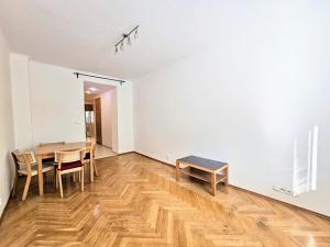Pronájem bytu 2+1, Praha - Žižkov, Biskupcova, 70 m2