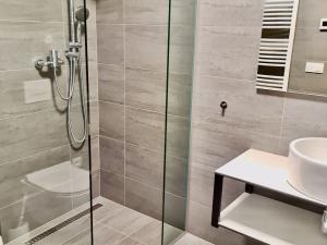 Pronájem bytu 1+kk, Zlín, Lorencova, 42 m2