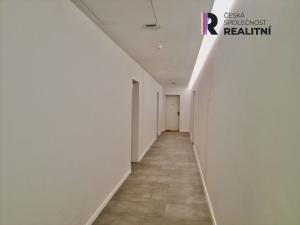 Pronájem bytu 1+kk, Zlín, Lorencova, 42 m2