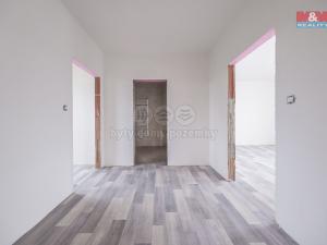 Prodej bytu 2+kk, Tábor - Měšice, Svážná, 61 m2