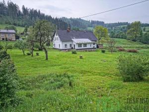 Prodej rodinného domu, Staré Město - Chrastice, 250 m2