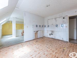 Prodej rodinného domu, Jičín - Popovice, 250 m2