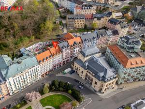 Pronájem komerční nemovitosti, Karlovy Vary, Divadelní náměstí, 100 m2