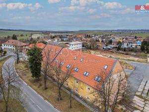 Prodej zemědělské usedlosti, Lišany, Pražská, 9000 m2