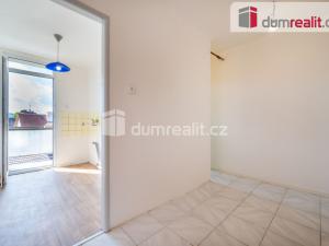 Prodej bytu 2+1, Lhenice, Netolická, 52 m2