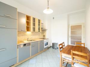 Pronájem bytu 2+1, Praha - Smíchov, U Santošky, 88 m2