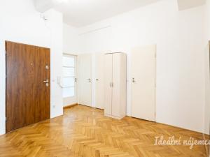 Pronájem bytu 2+1, Praha - Smíchov, U Santošky, 88 m2