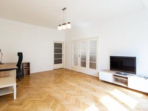 Pronájem bytu 2+1, Praha - Smíchov, U Santošky, 88 m2