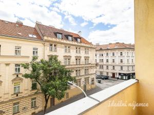 Pronájem bytu 2+1, Praha - Smíchov, U Santošky, 88 m2