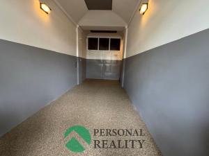 Pronájem obchodního prostoru, Praha - Strašnice, Starostrašnická, 550 m2