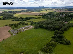 Prodej zemědělského objektu, Žlutice, 9153 m2