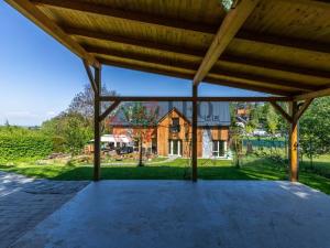 Prodej rodinného domu, Psáry - Dolní Jirčany, Houbová, 241 m2